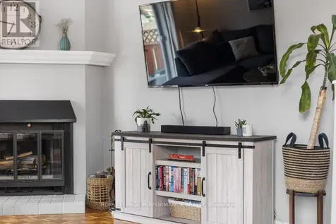 6362 Bilberry Drive Ottawa ON K1C 4P7