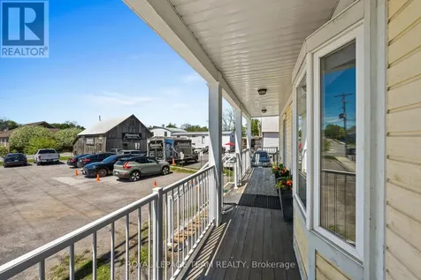 5550 Manotick Main Street Ottawa ON K4M 1L7