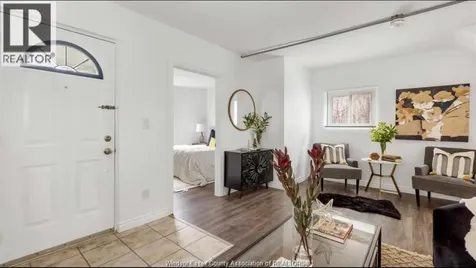 329 Pierre Avenue Windsor ON N9A 2J7
