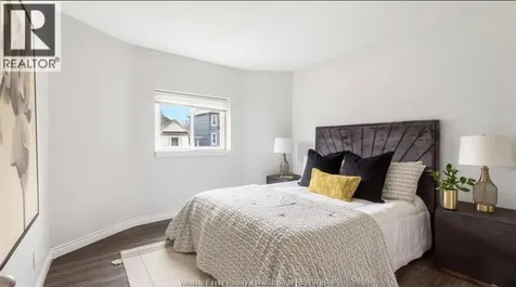329 Pierre Avenue Windsor ON N9A 2J7