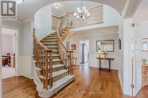 30 Huntings End Avenue Ottawa ON K2M 1R3