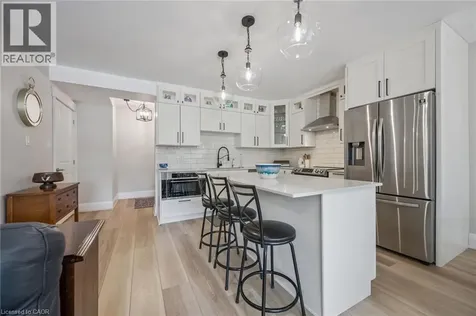 688 Preston Parkway Cambridge ON N3H 5K6