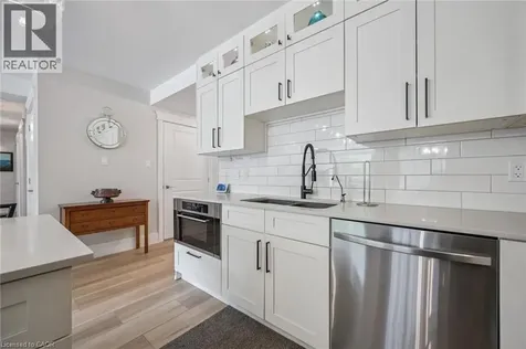 688 Preston Parkway Cambridge ON N3H 5K6