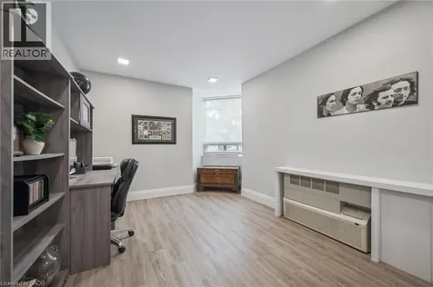 688 Preston Parkway Cambridge ON N3H 5K6