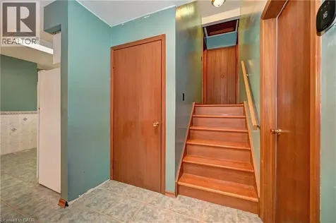 132 Forest Hill Drive Kitchener ON N2M 4G3