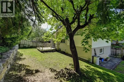 132 Forest Hill Drive Kitchener ON N2M 4G3