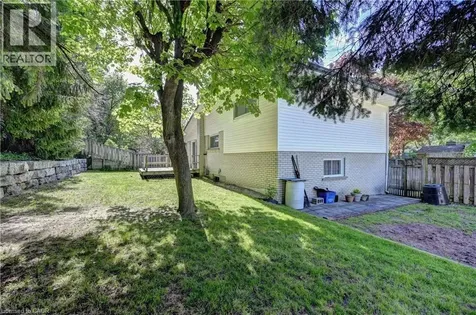 132 Forest Hill Drive Kitchener ON N2M 4G3