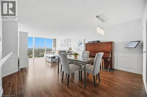 25 Trailwood Drive Mississauga ON L4Z 3K9