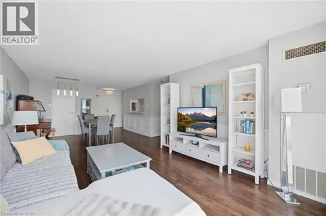 25 Trailwood Drive Mississauga ON L4Z 3K9