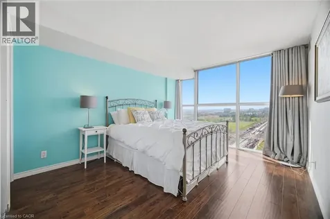 25 Trailwood Drive Mississauga ON L4Z 3K9