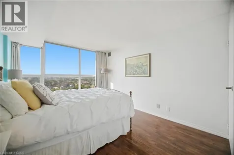 25 Trailwood Drive Mississauga ON L4Z 3K9