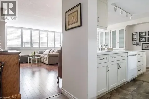 120 Duke Street Hamilton ON L8P 4T1