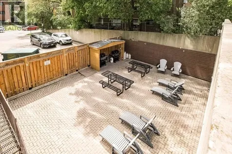 120 Duke Street Hamilton ON L8P 4T1