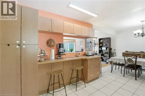 39 Paradise Road North Hamilton ON L8S 3S6