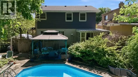 39 Paradise Road North Hamilton ON L8S 3S6