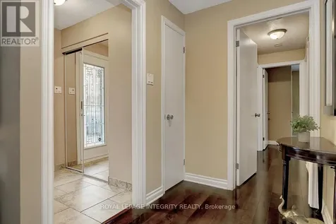 27 Birchview Road Ottawa ON K2G 3G3