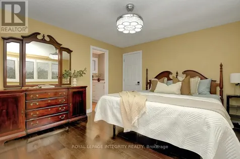 27 Birchview Road Ottawa ON K2G 3G3