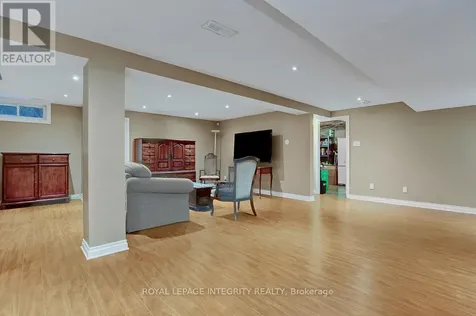 27 Birchview Road Ottawa ON K2G 3G3