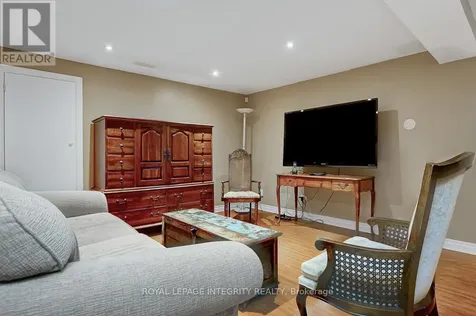 27 Birchview Road Ottawa ON K2G 3G3