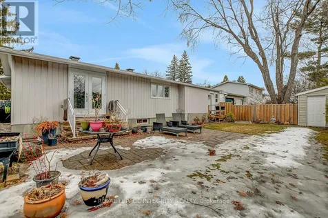 27 Birchview Road Ottawa ON K2G 3G3