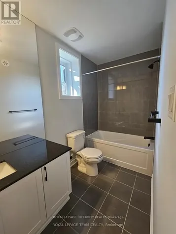 316 Mishi Private Ottawa ON K1K 4Z1