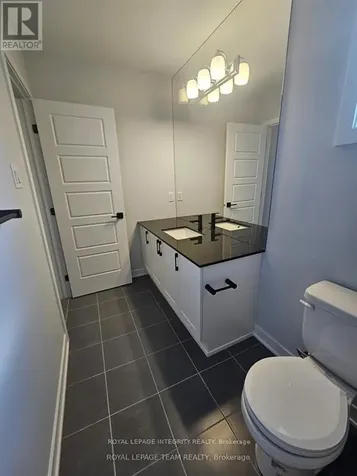 316 Mishi Private Ottawa ON K1K 4Z1