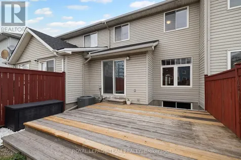189 Gray Crescent Ottawa ON K2K 3L8