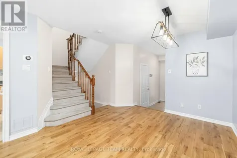189 Gray Crescent Ottawa ON K2K 3L8