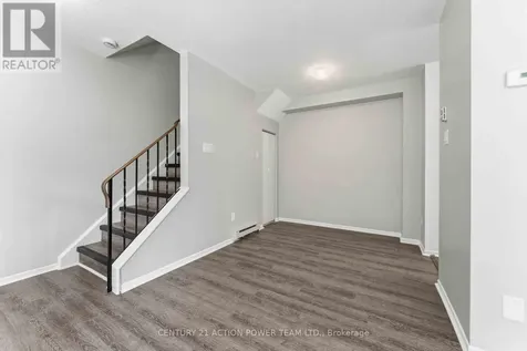 17 Sonnet Crescent Ottawa ON K2H 8W8