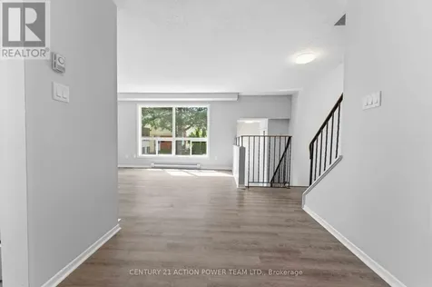 17 Sonnet Crescent Ottawa ON K2H 8W8