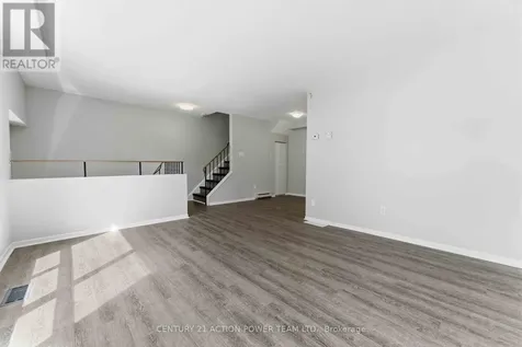 17 Sonnet Crescent Ottawa ON K2H 8W8