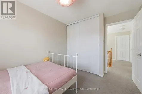 2208 Brockstone Crescent Ottawa ON K4A 4V4