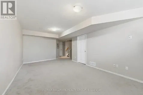 2208 Brockstone Crescent Ottawa ON K4A 4V4