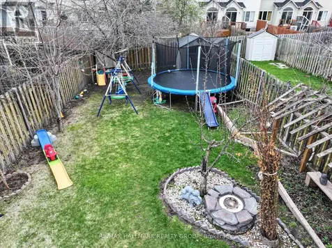 2208 Brockstone Crescent Ottawa ON K4A 4V4
