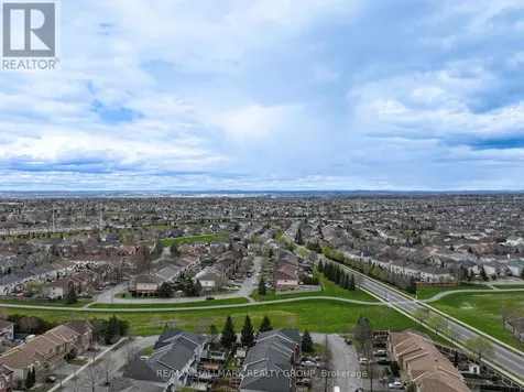 2208 Brockstone Crescent Ottawa ON K4A 4V4