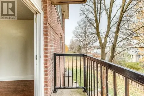 275 Eiwo Court Waterloo ON N2K 2M8