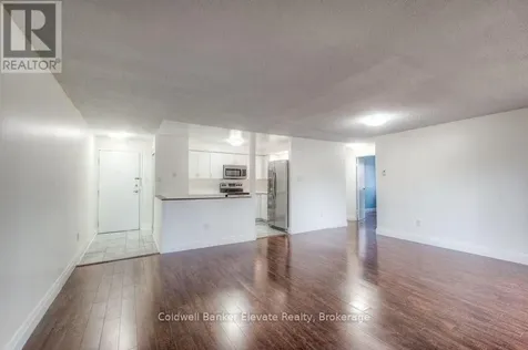 275 Eiwo Court Waterloo ON N2K 2M8
