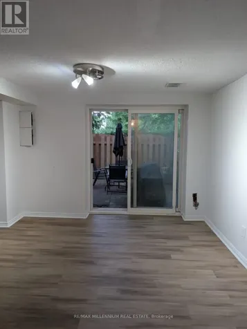 30 Green Valley Drive Kitchener ON N2P 1G8