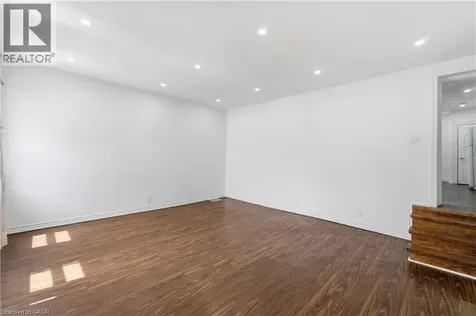 750 Barton Street East Hamilton ON L8L 3B1