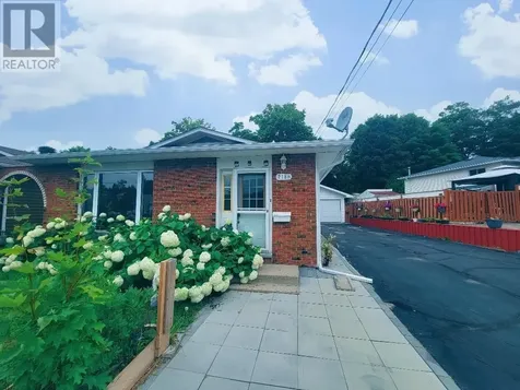 218B Ottawa Avenue Elliot Lake ON P5A 2N4