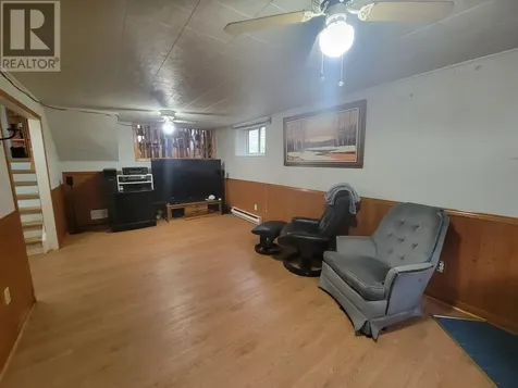 218B Ottawa Avenue Elliot Lake ON P5A 2N4