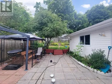 218B Ottawa Avenue Elliot Lake ON P5A 2N4
