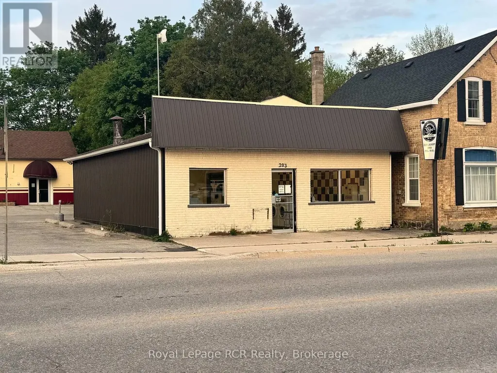203 Garafraxa Street South West Grey ON N0G 1R0