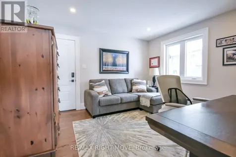 1189 Woodland Drive Oro-medonte ON L3V 0R8