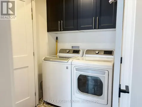 1189 Woodland Drive Oro-medonte ON L3V 0R8