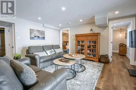 1189 Woodland Drive Oro-medonte ON L3V 0R8