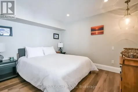 1189 Woodland Drive Oro-medonte ON L3V 0R8