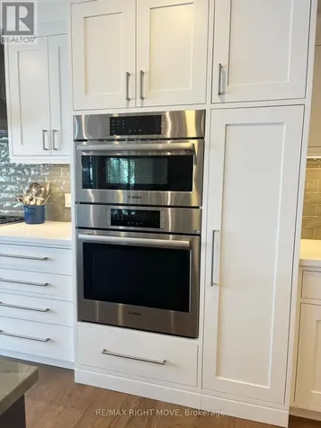1189 Woodland Drive Oro-medonte ON L3V 0R8
