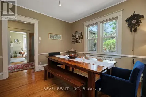 320 Clemow Avenue Ottawa ON K1S 2B8