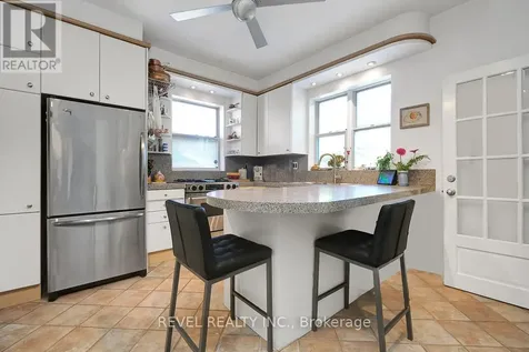 320 Clemow Avenue Ottawa ON K1S 2B8